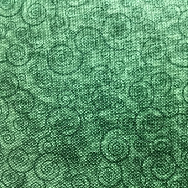 Blender Fabric QT Harmony Swirls Green 4937 - Beautiful Quilt 